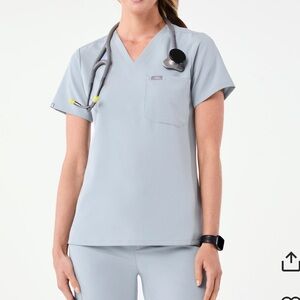 Catarina One-Pocket Scrub Top - Dusty Blue